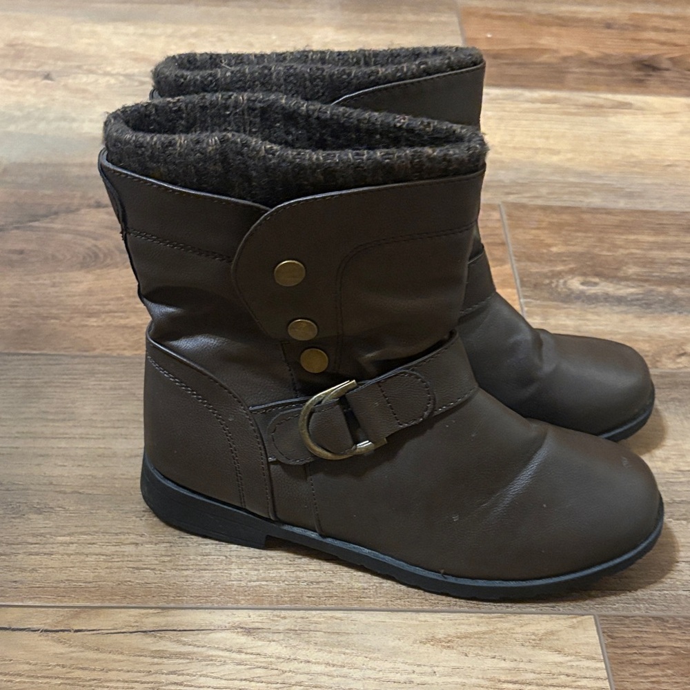 Rue 21 etc! Brown Ankle Boots